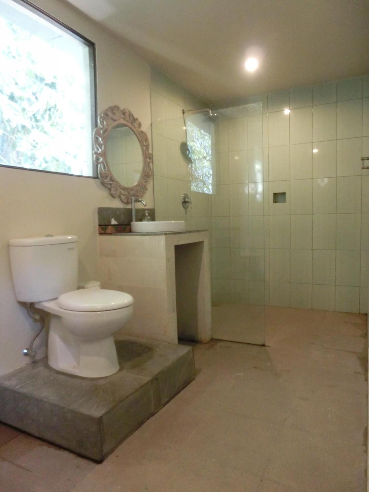 Latugu Homestay Ubud الغرفة الصورة
