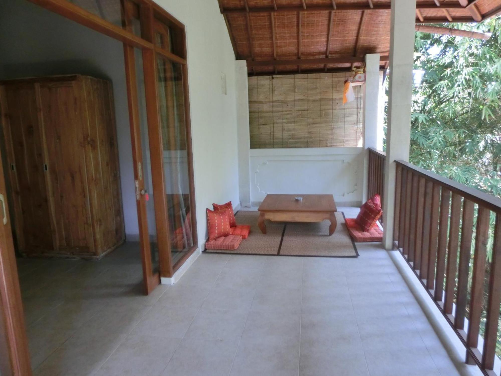 Latugu Homestay Ubud الغرفة الصورة